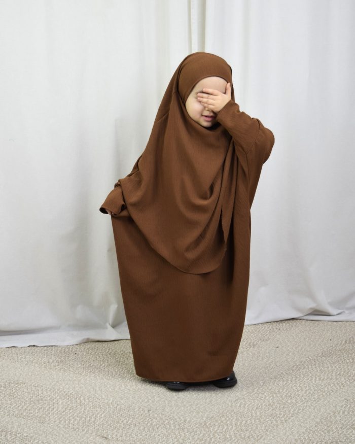 Kids Abaya With Khimar Set.