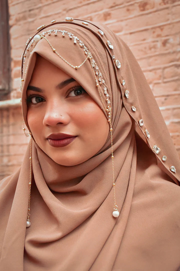 Habibi Queen Hijab - Ready-to-Wear Instant Hijab with Chain Pearls
