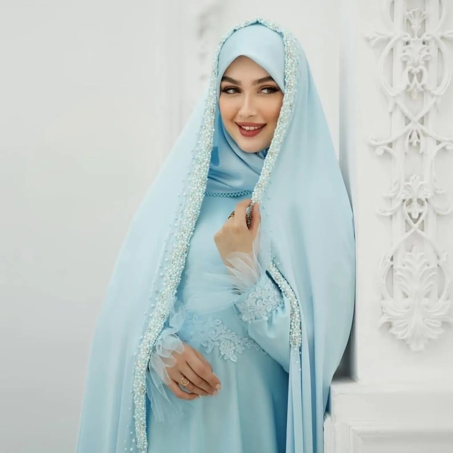Ameera Luxury Chadar